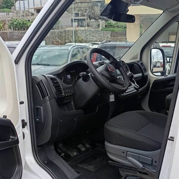 Fiat Ducato MHZ 2.2 M-JET de 140cv de 2024 - Image 9