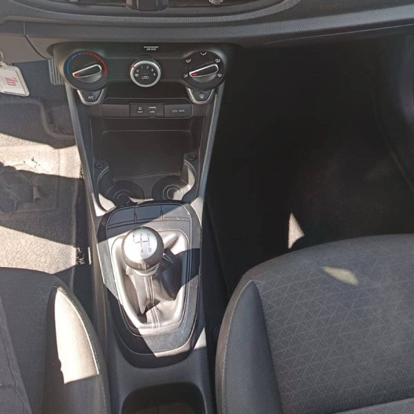 Kia Picanto 1.0 de 67 cv de 2019 - Image 7