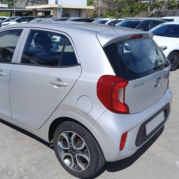 Kia Picanto 1.0 de 67 cv de 2019 - Image 4